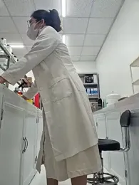 HinaLovely webcam model stream image