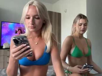 roxyrain2736 webcam model stream image