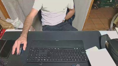 hucho40 webcam model stream image