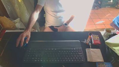 hucho40 webcam model stream image