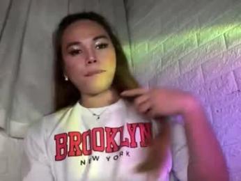 sweetalexa19 webcam model stream image