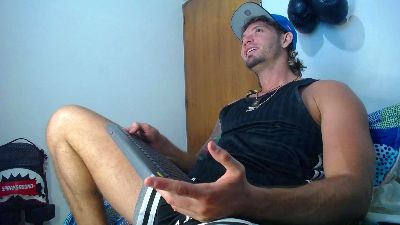 walnniel webcam model stream image