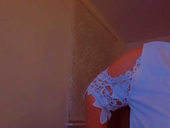 Connyat99 webcam model stream image