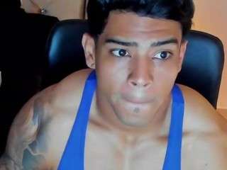 andrew-wolf webcam model stream image