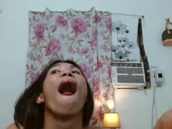 callme_shiel webcam model stream image