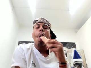 ada-brooke webcam model stream image