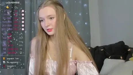 Barbie-Doll- webcam model stream image