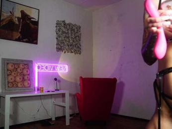 Nikita_Bianchi webcam model stream image