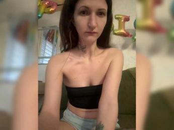 Daddyandmyprincess webcam bongacams model stream image