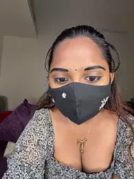 Srivalli_telugu webcam model stream image