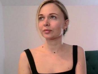 Anabellaa webcam model stream image