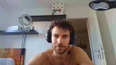 ALPHA_HUNK webcam model stream image