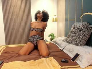 nastybrunette webcam model stream image