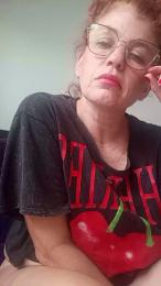 Roxybykiss webcam model stream image