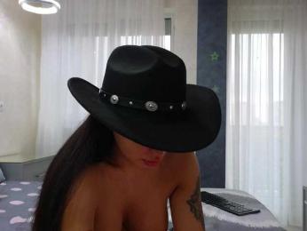 Theowonder webcam model stream image