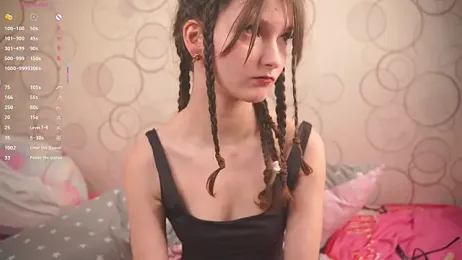 DongMolt webcam model stream image