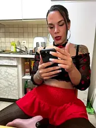 Lady_Knaller webcam model stream image