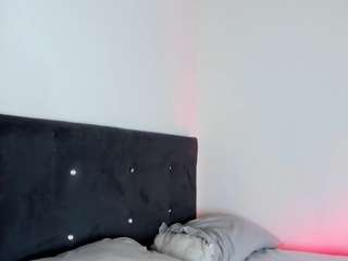 liaprada webcam model stream image