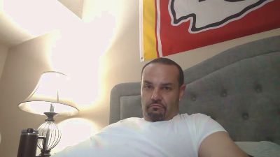 Captainstabbin webcam model stream image