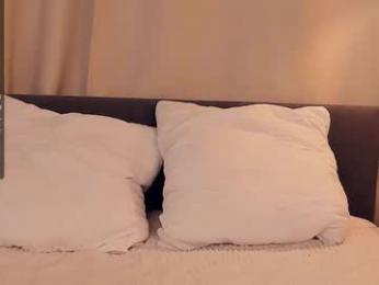 neldabestwick webcam model stream image