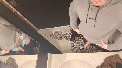 BrosWebsite webcam model stream image