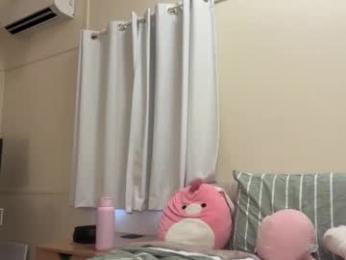 cuddlymoana webcam model stream image