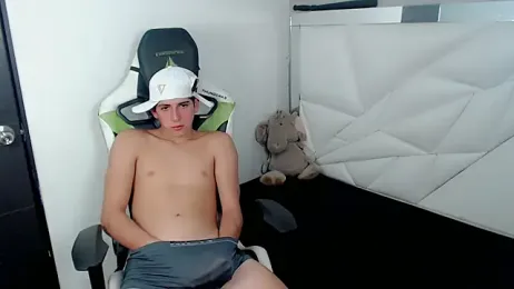 Cash_G_ webcam model stream image