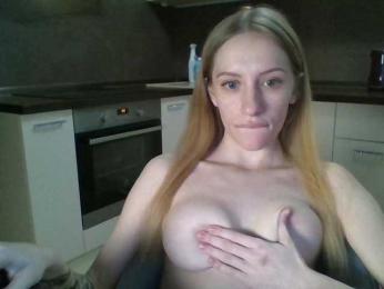 weaksii webcam model stream image