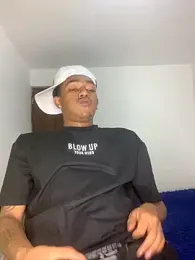 Boy_cock18 webcam model stream image