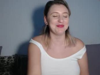 dalyana22 webcam chaturbate model stream image