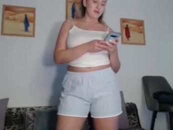 dalyana22 webcam model stream image