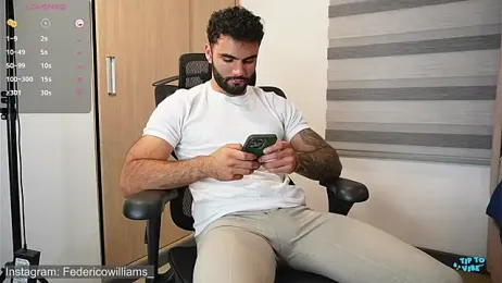 Derek_w webcam stripchat model stream image