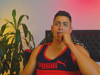 Zach Price webcam model stream image