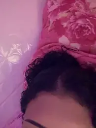 luludoll_ webcam model stream image