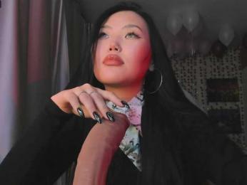 yvetteop webcam model stream image