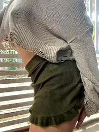 BigAssBee webcam model stream image