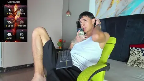 Xanderr_owen2 webcam model stream image