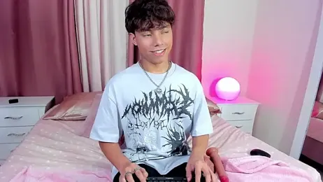 Honeymoon_sariel webcam model stream image