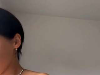 quennacurrington webcam model stream image