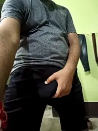 RohanBig webcam model stream image