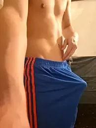 Mrtzz_ webcam stripchat model stream image