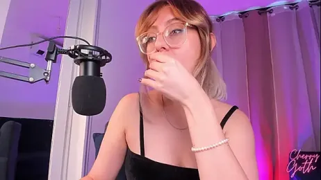 CherryGoth webcam model stream image