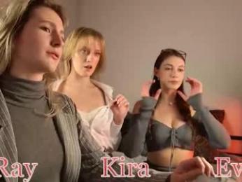 kiramontoyaa webcam model stream image