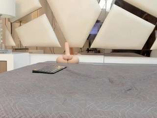 leylaroberth webcam model stream image