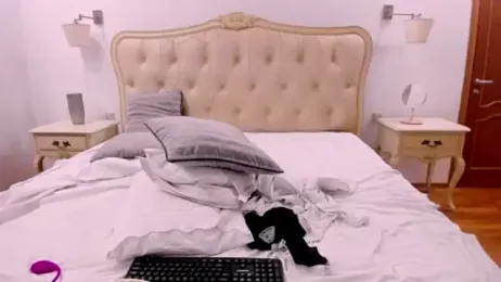 July_Kane webcam model stream image