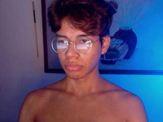 Marcus Countre webcam model stream image