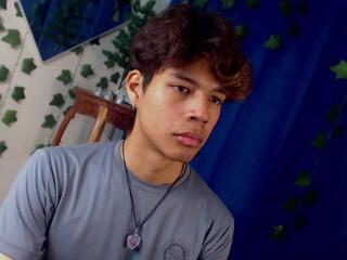 Marcus Countre webcam model stream image