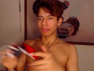 Marcus Countre webcam model stream image