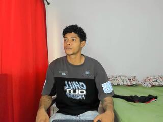 Mike Serrot webcam model stream image