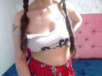 selenabustamante webcam bongacams model stream image